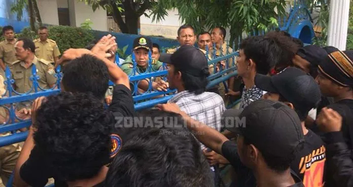 Soal Konflik Agraria di Napabalano, Massa Aksi dan Pegawai Dishut Sultra Nyaris Adu Jotos