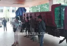 Solar Langka, Puluhan Sopir Truk Demo DPRD Sultra