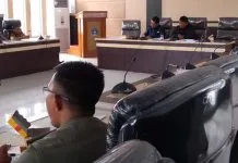 Putuskan Kontrak dengan Kerukunan Pasar Baruga, PD Pasar Kendari Dihearing DPRD Putuskan Kontrak dengan Kerukunan Pasar Baruga, PD Pasar Kendari Dihearing DPRD
