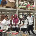 BPOM Kendari dan Indogrosir Tarik Ratusan Ikan Kaleng Mengandung Cacing BPOM Kendari dan Indogrosir Tarik Ratusan Ikan Kaleng Mengandung Cacing