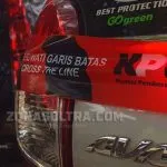 KPK Amankan Dua Mobil yang Digunakan untuk Suap Asrun-ADP KPK Amankan Dua Mobil yang Digunakan untuk Suap Asrun-ADP