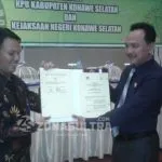 Antisipasi Masalah Hukum KPUD Konsel MoU dengan Kejari Antisipasi Masalah Hukum KPUD Konsel MOU dengan Kejari