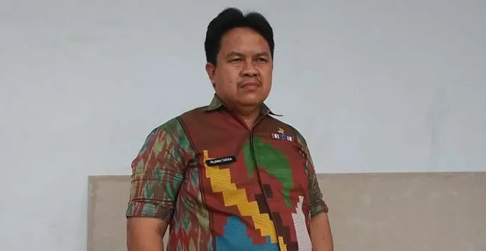 pajawa_tarika_bomb Kepala Dinas Penanaman Modal Pelayanan Terpadu Satu Pintu (DPM-PTSP) Bombana Pajawa Tarika