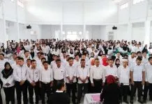 KPUD Bombana Lantik 495 Penyelenggara Pemilu KPUD Bombana Lantik 495 Penyelenggara Pemilu