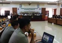Cara Jitu Kendalikan Ketertiban dan Tangkal Radikalisme, Puluhan Polisi Jadi Pendakwah Cara Jitu Kendalikan Ketertiban dan Tangkal Radikalisme, Puluhan Polisi Jadi Pendakwah