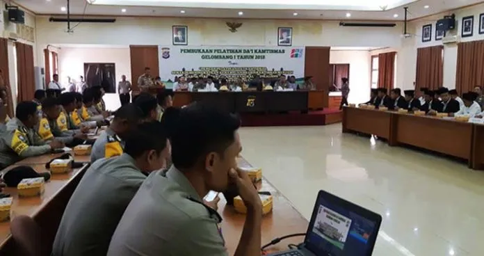 Cara Jitu Kendalikan Ketertiban dan Tangkal Radikalisme, Puluhan Polisi Jadi Pendakwah