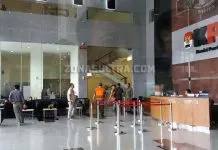 Suap Pemkot Kendari, KPK Periksa Empat Tersangka dan Pegawai PU Suap Pemkot Kendari, KPK Periksa Empat Tersangka dan Pegawai PU