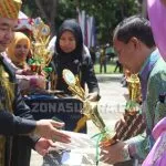 12 Sekolah di Konawe Raih Penghargaan Sekolah Sehat Tingkat Kabupaten 12 Sekolah di Konawe Raih Penghargaan Sekolah Sehat Tingkat Kabupaten