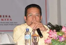 Dua Mahasiswa UHO Tewas, Rektor Imbau Masjid Kampus Gelar Salat Ghaib Rektor Universitas Halu Oleo (UHO) Muhammad Zamrun Firihu