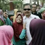 Rusda-Sjafei Janji Akan Kembangkan SDM di Wakatobi Rusda-Sjafei Janji Akan Kembangkan SDM di Wakatobi