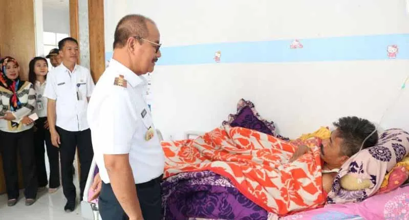 Sidak di RSUD, Bupati Konsel Minta Pelayanan Terus Ditingkatkan