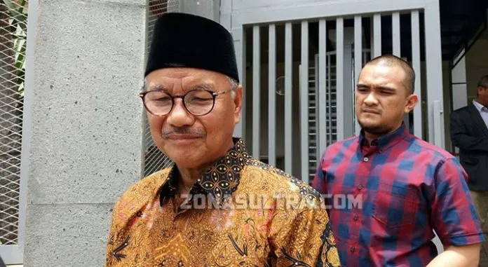 Bupati Konawe Selatan (Konsel) Surunuddin Dangga