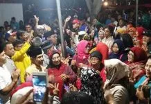 Pilwali Baubau, Tampil Manis ‘Pede’ Akan Menang Pilwali Baubau, Tampil Manis 'Pede' Akan Menang