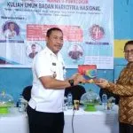 WR III UHO Ajak Mahasiswa Bersama-sama Berantas Narkoba WR III UHO Ajak Mahasiswa Bersama-sama Berantas Narkoba