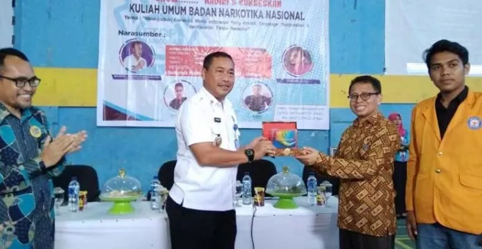 WR III UHO Ajak Mahasiswa Bersama-sama Berantas Narkoba