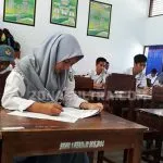 USBN Hari Pertama SMKN 1 Kendari Berjalan Lancar USBN Hari Pertama SMKN 1 Kendari Berjalan Lancar