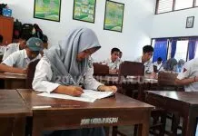 USBN Hari Pertama SMKN 1 Kendari Berjalan Lancar USBN Hari Pertama SMKN 1 Kendari Berjalan Lancar