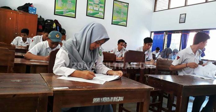 USBN Hari Pertama SMKN 1 Kendari Berjalan Lancar