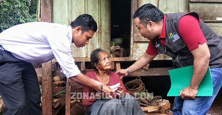 Kisah Pilu Wa Halima Nenek Renta, Merawat Putrinya Yang Lumpuh