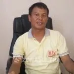 KPUD Konsel Segera Rekrut Tiga PPK Baru untuk Pilpres Ketua KPUD Konsel Herman