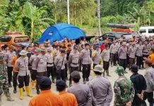 Hari Kelima Pencarian, Basarnas Belum Temukan Korban Banjir di Kolut Hari Kelima Pencarian, Basarnas Belum Temukan Korban Banjir di Kolut