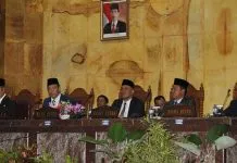 HUT ke 54 Sultra Jadikan DPRD Terus Bersinergi dengan Pemerintah HUT ke 54 Sultra Jadikan DPRD Terus Bersinergi dengan Pemerintah