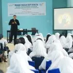 Hadapi UN, PT Antam Tbk Fasilitasi Pelatihan Motivasi di SMPS Antam Pomalaa Hadapi UN, PT Antam Tbk Fasilitasi Pelatihan Motivasi di SMPS Antam Pomalaa