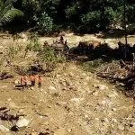 Dua Hari Pencarian, Korban Banjir di Kolut Belum Ditemukan Dua Hari Pencarian, Korban Banjir di Kolut Belum Ditemukan