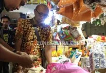 BI Sultra Bersih-bersih Uang Lusuh di Pasar Basah Mandonga