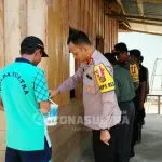 Kapolres Bombana Apresiasi Personelnya yang Bangun Musala di Desa Tunas Baru Kapolres Bombana Apresiasi Personelnya yang Bangun Musala di Desa Tunas Baru