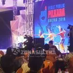 Peserta Debat Cagub dan Cawagub Sultra Disambut Tari Tradisional Peserta Debat Cagub dan Cawagub Sultra Disambut Tari Tradisional