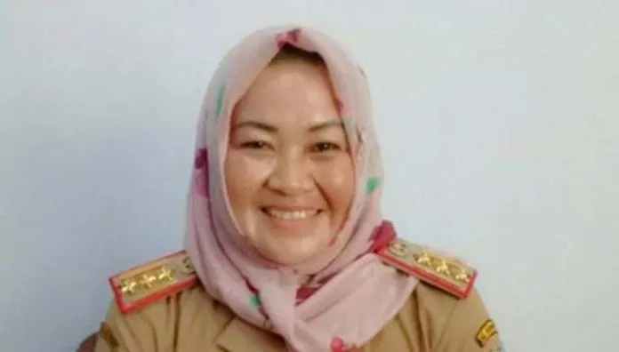 dpmptsp_konut_alisa Kepala Dinas DPMPTSP Konut, Alisa