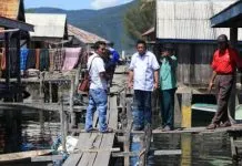 Sambangi Kabaena, Warga Curhat ke Hugua Sambangi Kabaena, Warga Curhat ke Hugua