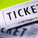 Penumpang di Pelabuhan Siwa Keluhkan Harga Tiket yang Tak Sesuai Penumpang di Pelabuhan Siwa Keluhkan Harga Tiket yang Tak Sesuai