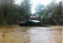 Akses Jalan Menuju Pelabuhan Fery di Kabaena Rusak Parah Akses Jalan Menuju Pelabuhan Fery di Kabaena Rusak Parah