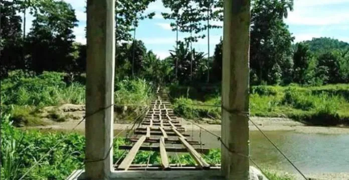 Proyek Jembatan Gantung di Kolut Terbengkalai