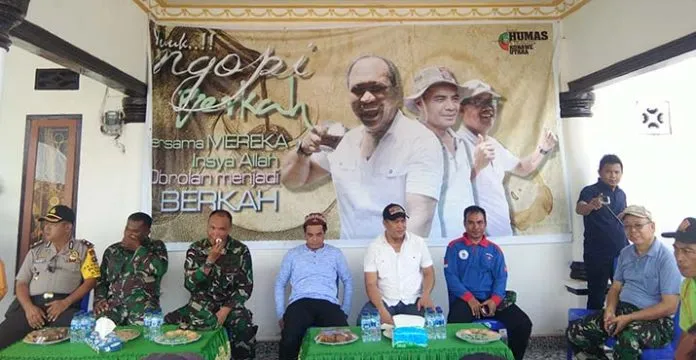 Jumat Barokah, Pemda Konut Benahi Ratusan Rumah Nelayan