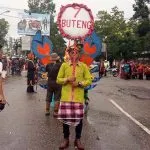 Karnaval Tenun, Buteng Tampilkan Ikon Lobster di Halo Sultra Karnaval Tenun, Buteng Tampilkan Ikon Lobster di Halo Sultra