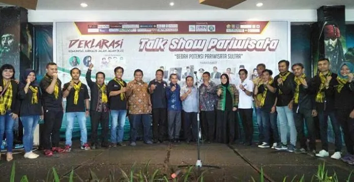 Puluhan Jurnalis Kendari Deklarasikan Komunitas Jurnalis Jalan-Jalan