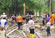 Pencarian Korban Banjir di Kolut Berlanjut, SAR Bentuk Tiga Regu Pencarian Korban Banjir di Kolut Berlanjut, SAR Bentuk Tiga Regu