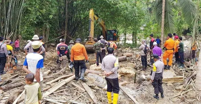 pemcarian_korban_kolut Pencarian Korban Banjir di Kolut Berlanjut, SAR Bentuk Tiga Regu