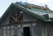 Lima Rumah di Konut Rusak Dihantam Puting Beliung Lima Rumah di Konut Rusak Dihantam Puting Beliung
