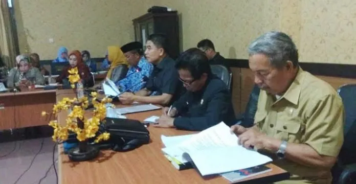 Tak Temui Titik Terang, RDP Sengketa Batas Wilayah Dua Kecamatan di Konsel Ditunda