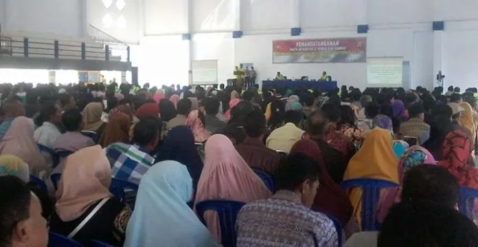 rekrutmen_polisi Bertemu Ribuan Orang Tua Casis Polisi, Kapolda Sultra Janjikan Rekrutmen Jujur