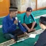Suasana Haru Warnai Proses Pernikahan Tahanan Polres Kendari Suasana Haru Warnai Proses Pernikahan Tahanan Polres Kendari
