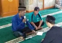 Suasana Haru Warnai Proses Pernikahan Tahanan Polres Kendari Suasana Haru Warnai Proses Pernikahan Tahanan Polres Kendari