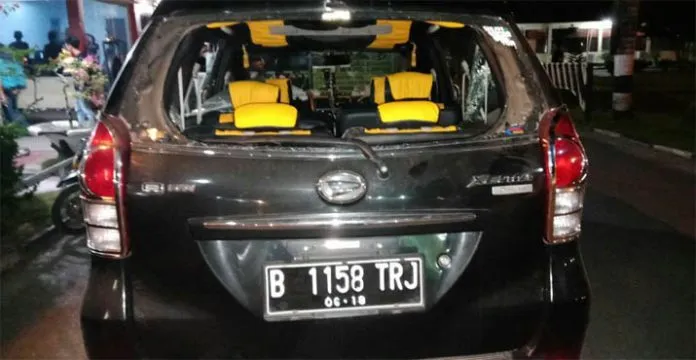 Tawuran Warga di Bundaran Adi Bahasa Kendari, 1 Mobil Rusak