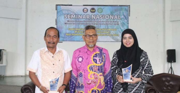 FKM UHO Selenggarakan Seminar Nasional Keselamatan dan Kesehatan Kerja