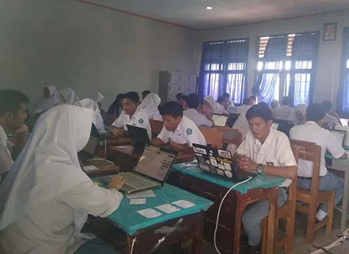 Pantau Pelaksanaan UNBK, Pj Sekda Sultra Sebut Tidak Ada Kendala 
