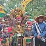 Ikon Putri Wakawondu Dari Butur Meriahkan Karnaval Halo Sultra 2018 Ikon Putri Wakawondu Dari Butur Meriahkan Karnaval Halo Sultra 2018
